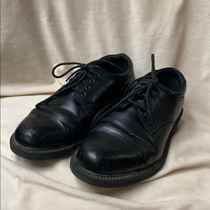 Men’s / big kids dress shoes